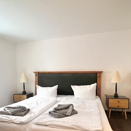 Apartment Hirsch: Wohnung Fuer Die Ganze Familie Mit Disney+ Браунлаге Экстерьер фото